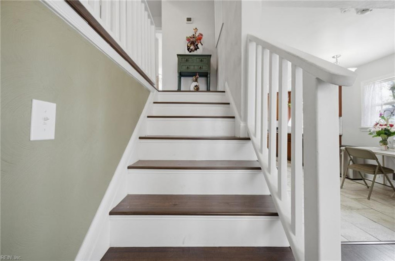 Photo 16 of 31 residential for sale in Norfolk virginia