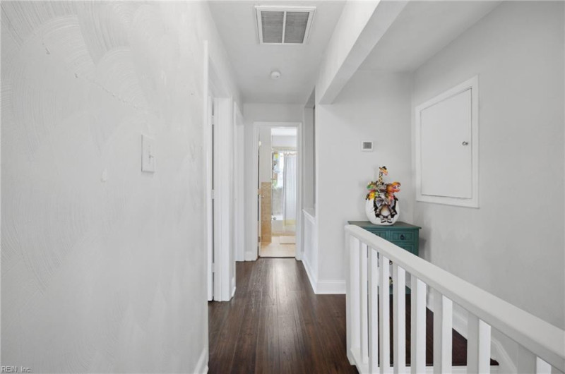Photo 19 of 31 residential for sale in Norfolk virginia