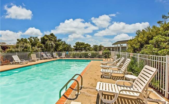 3665 Sandpiper Road, Virginia Beach, VA 23456