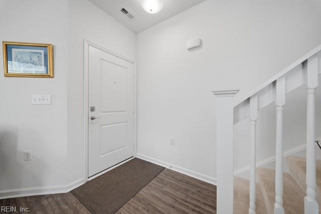 Photo 4 of 36 residential for sale in Chesapeake virginia Photo 4 of 36 residential for sale in Chesapeake virginia