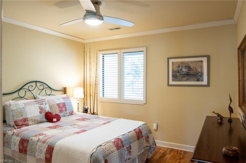 Photo 12 of 39 residential for sale in Middlesex County virginia