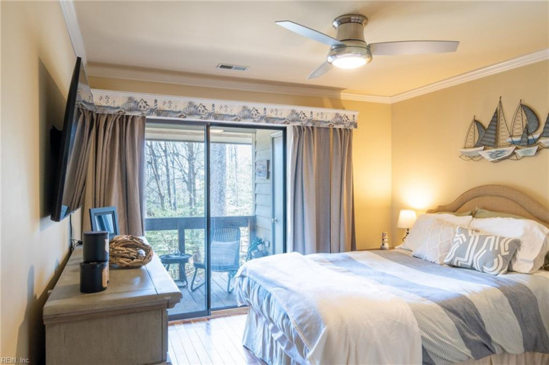Photo 16 of 39 residential for sale in Middlesex County virginia