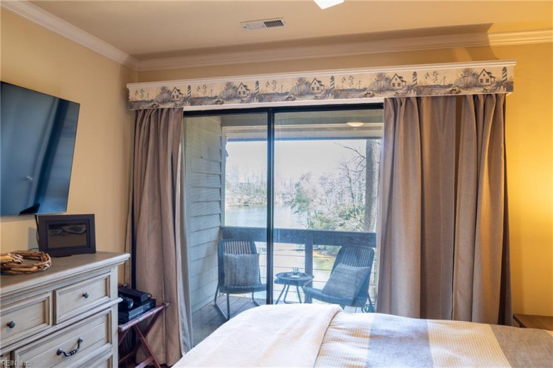 Photo 17 of 39 residential for sale in Middlesex County virginia
