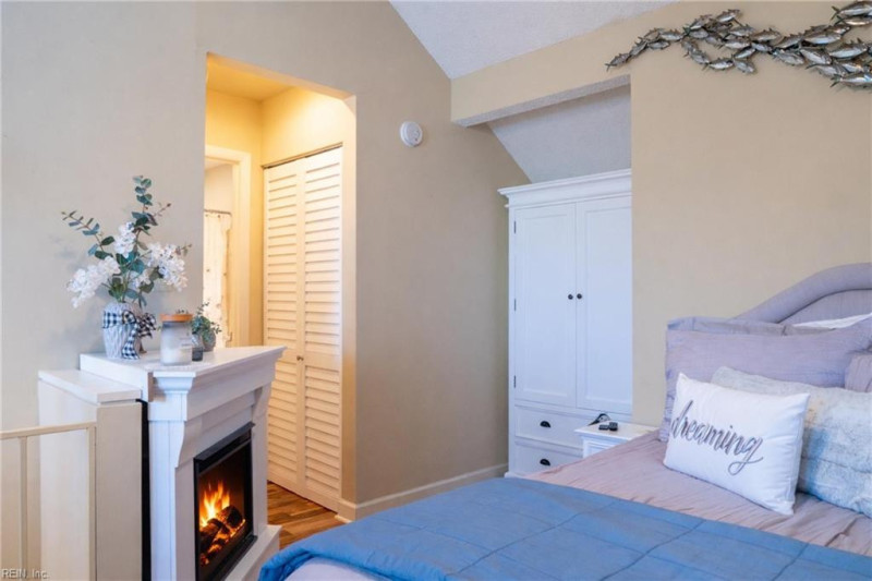 Photo 22 of 39 residential for sale in Middlesex County virginia