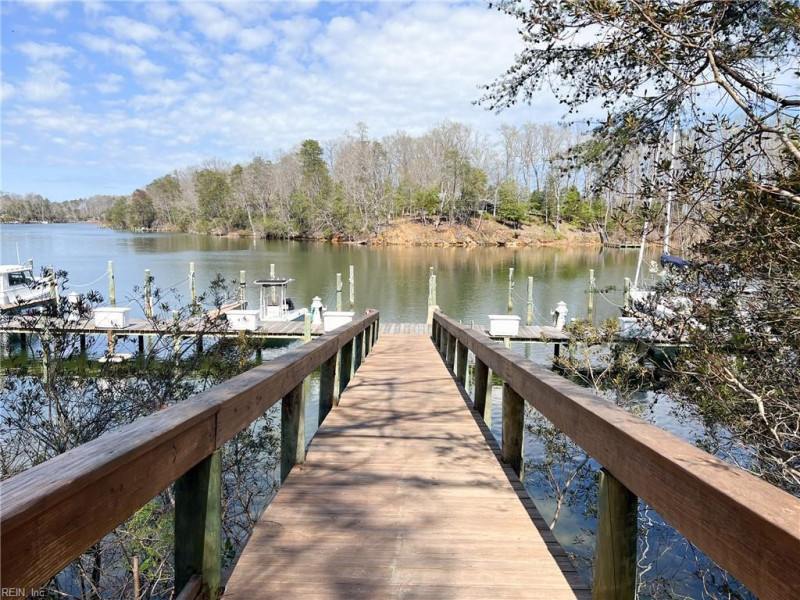Photo 26 of 39 residential for sale in Middlesex County virginia