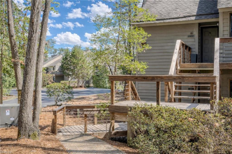 Photo 37 of 39 residential for sale in Middlesex County virginia