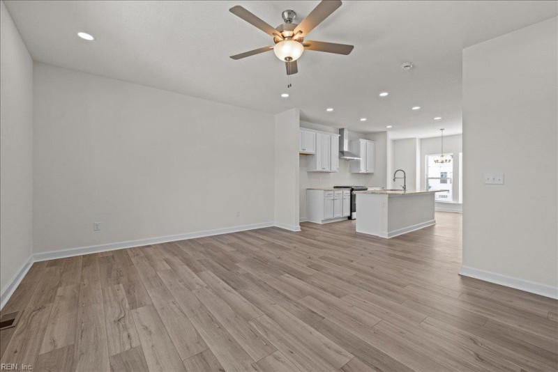 Photo 27 of 50 residential for sale in Virginia Beach virginia