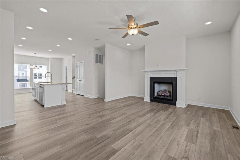 Photo 5 of 50 residential for sale in Virginia Beach virginia