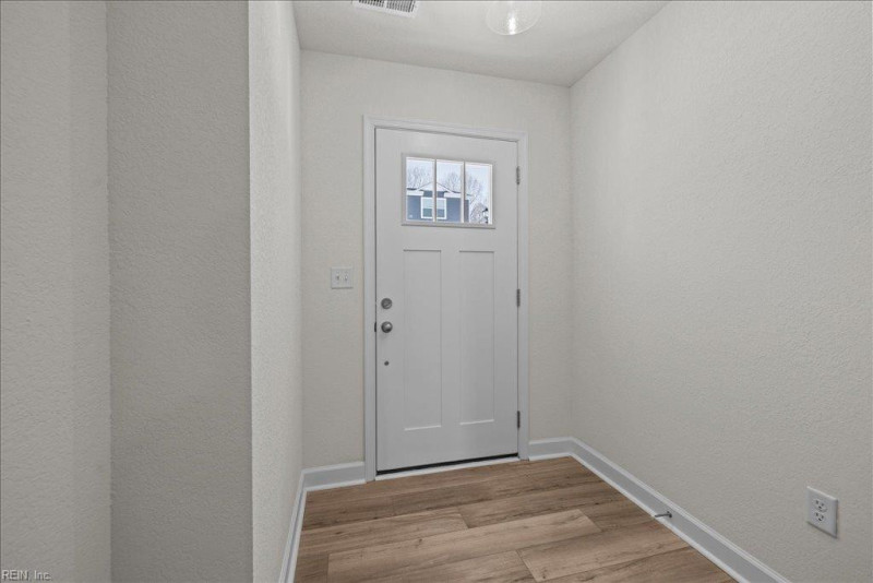 Photo 8 of 50 residential for sale in Virginia Beach virginia