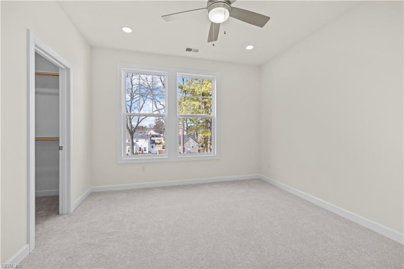 Photo 35 of 48 residential for sale in Virginia Beach virginia
