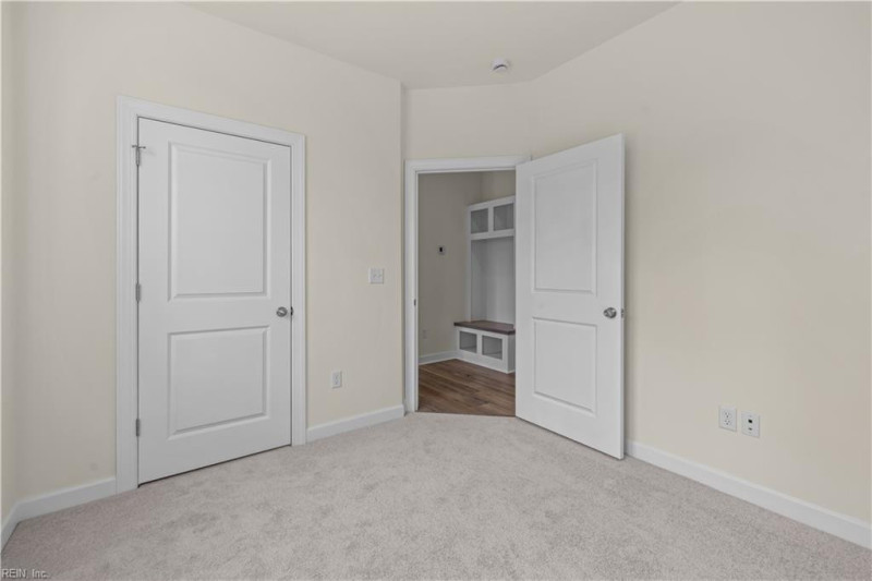 Photo 8 of 48 residential for sale in Virginia Beach virginia