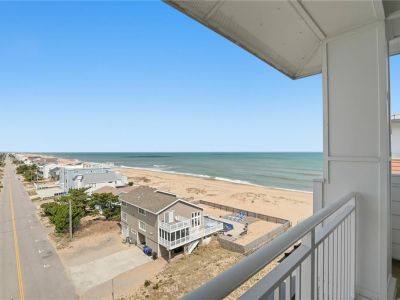 property image for 3700 Sandpiper Road VIRGINIA BEACH VA 23456