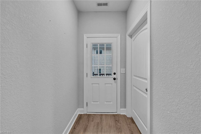 Photo 11 of 50 residential for sale in Norfolk virginia Photo 11 of 50 residential for sale in Norfolk virginia