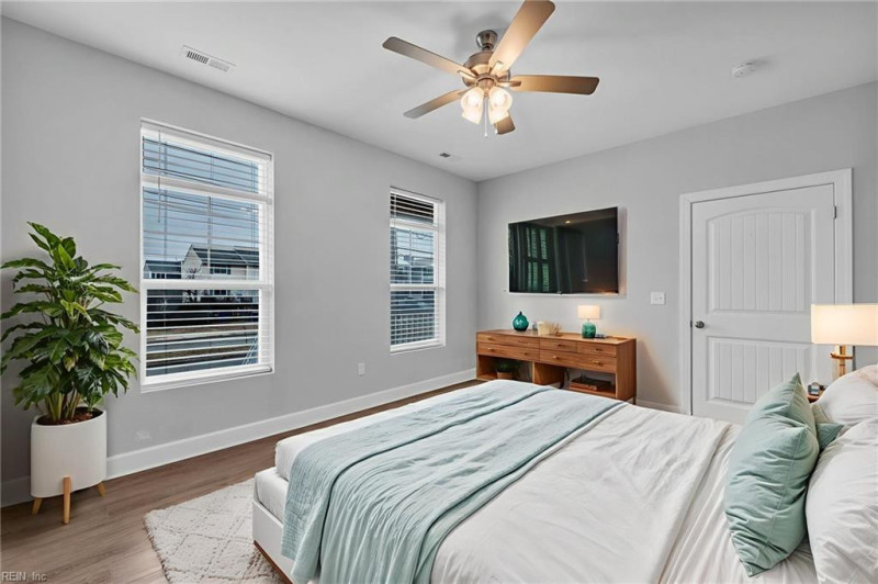 Photo 17 of 50 residential for sale in Norfolk virginia Photo 17 of 50 residential for sale in Norfolk virginia
