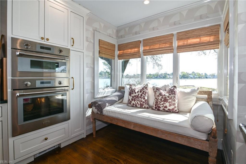 Photo 17 of 50 residential for sale in Norfolk virginia