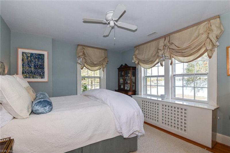 Photo 44 of 50 residential for sale in Norfolk virginia