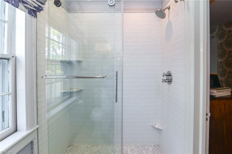 Photo 46 of 50 residential for sale in Norfolk virginia