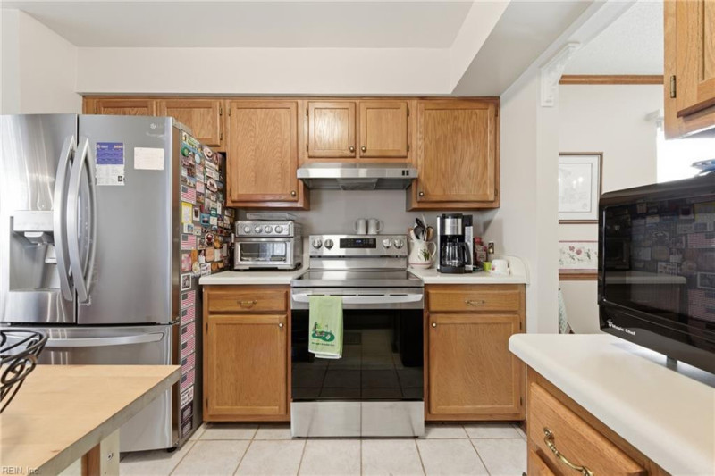 Photo 13 of 39 residential for sale in Virginia Beach virginia