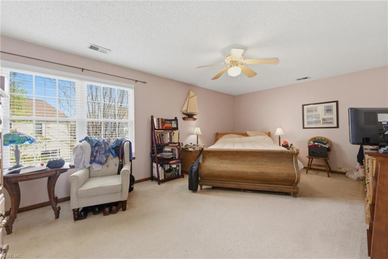 Photo 23 of 39 residential for sale in Virginia Beach virginia