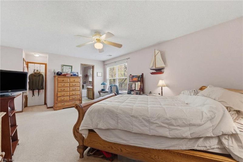 Photo 25 of 39 residential for sale in Virginia Beach virginia
