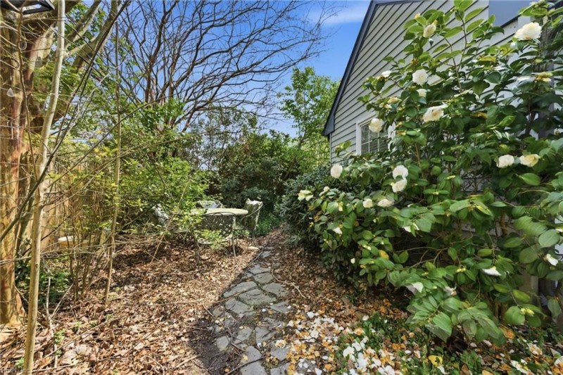 Photo 37 of 39 residential for sale in Virginia Beach virginia