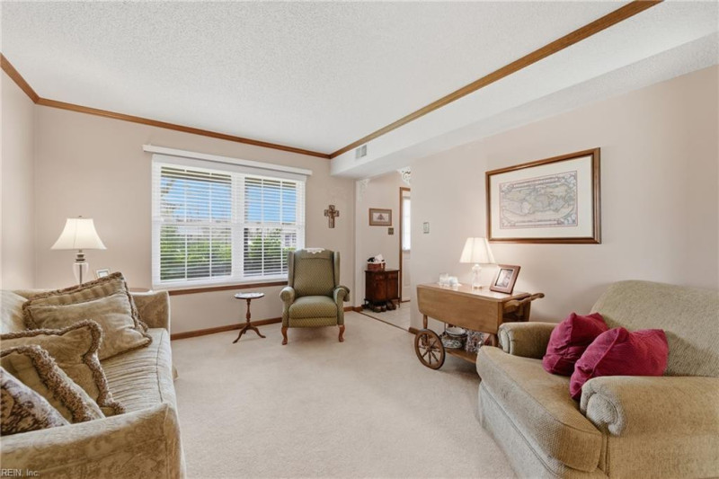 Photo 7 of 39 residential for sale in Virginia Beach virginia