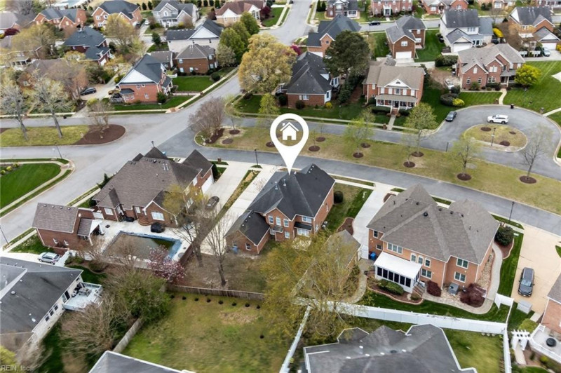 Photo 5 of 50 residential for sale in Chesapeake virginia
