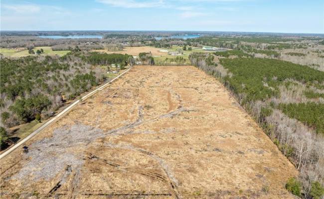 25+AC Irishmen Lane, Mathews County, VA 23035