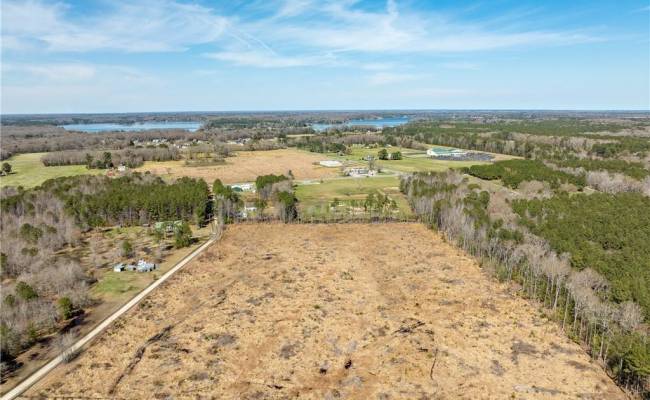 25+AC Irishmen Lane, Mathews County, VA 23035