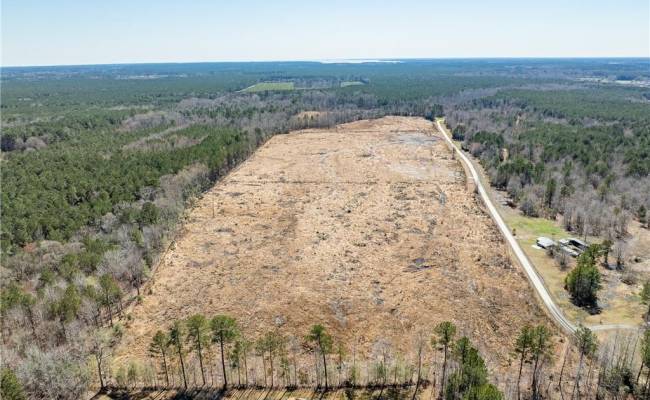 25+AC Irishmen Lane, Mathews County, VA 23035