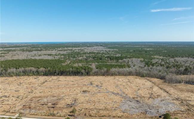 25+AC Irishmen Lane, Mathews County, VA 23035