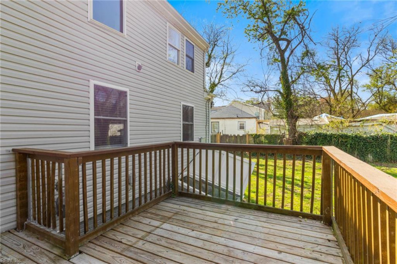 Photo 15 of 46 residential for sale in Norfolk virginia