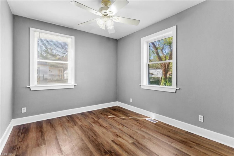 Photo 31 of 46 residential for sale in Norfolk virginia