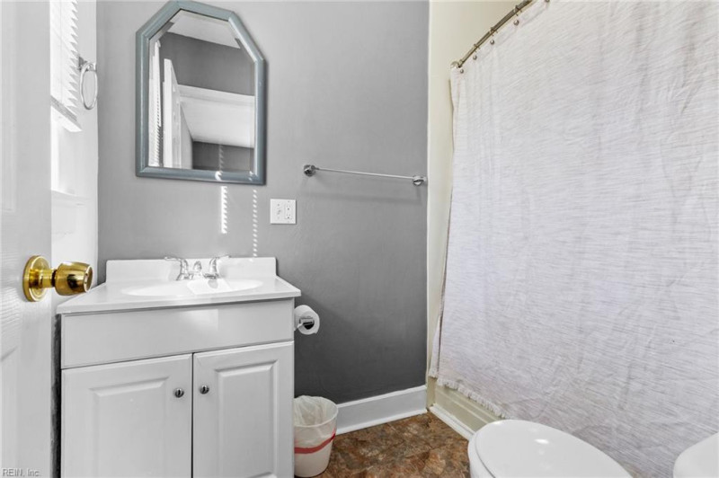 Photo 37 of 46 residential for sale in Norfolk virginia