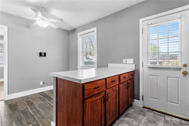 Photo 7 of 46 residential for sale in Norfolk virginia