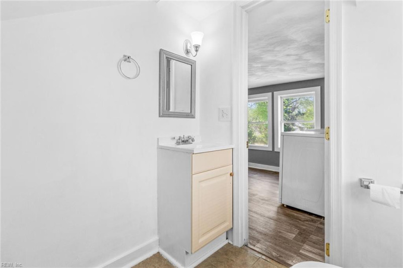 Photo 9 of 46 residential for sale in Norfolk virginia