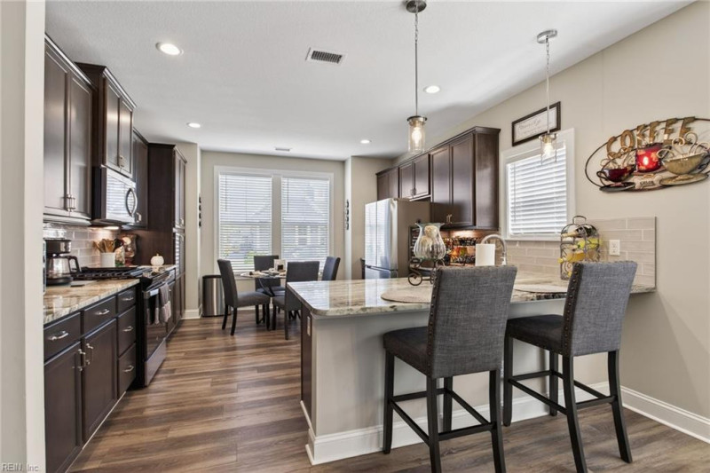 Photo 2 of 39 residential for sale in Chesapeake virginia