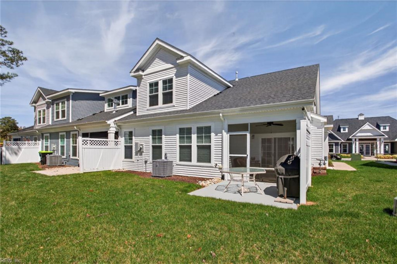 Photo 29 of 39 residential for sale in Chesapeake virginia