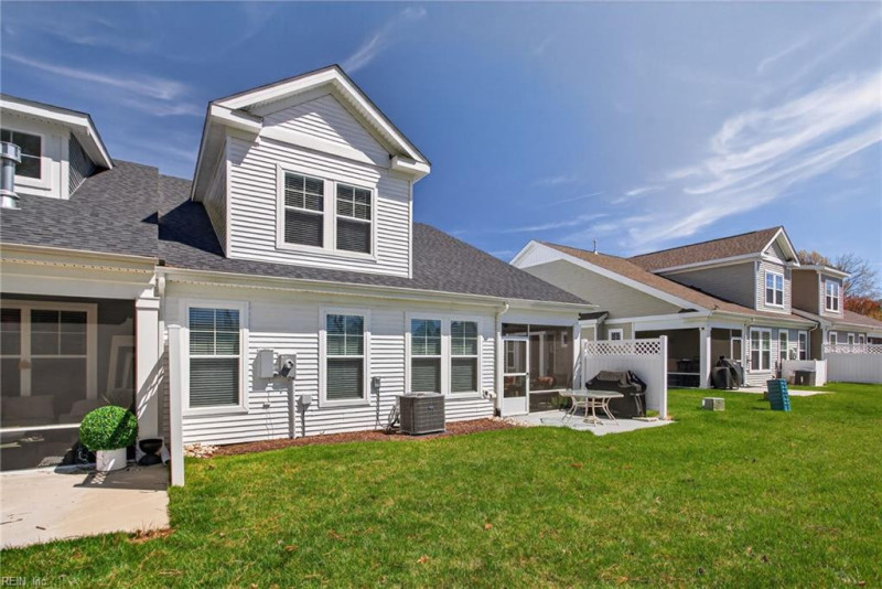 Photo 30 of 39 residential for sale in Chesapeake virginia