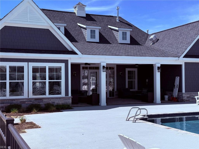 Photo 35 of 39 residential for sale in Chesapeake virginia