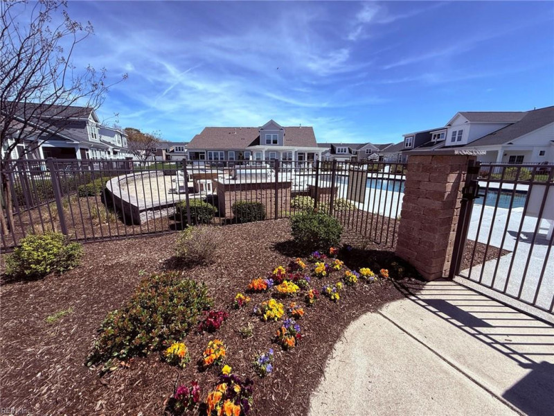 Photo 36 of 39 residential for sale in Chesapeake virginia
