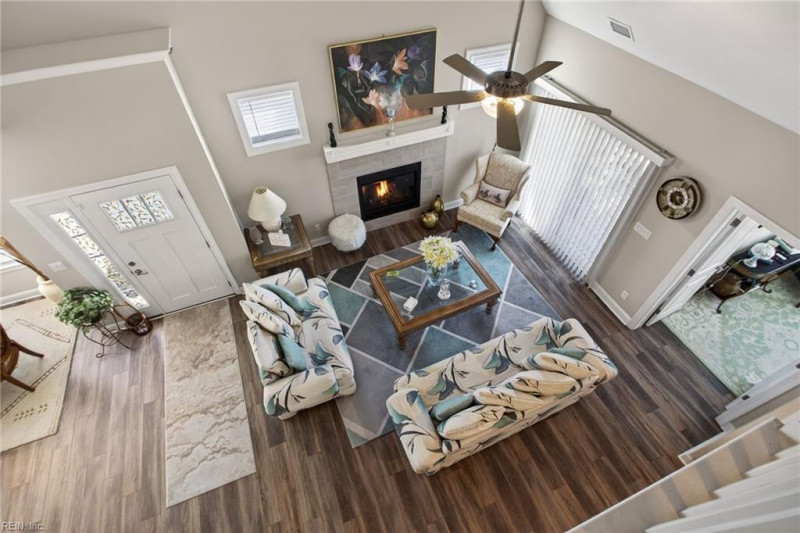 Photo 6 of 39 residential for sale in Chesapeake virginia