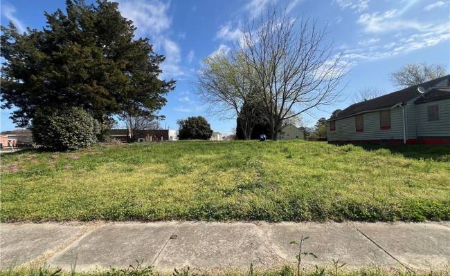 336 Sycamore Avenue, Newport News, VA 23607