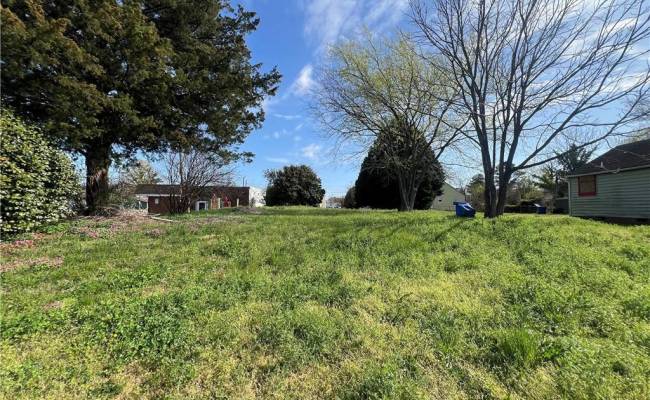 336 Sycamore Avenue, Newport News, VA 23607