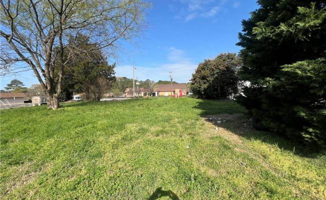 336 Sycamore Avenue, Newport News, VA 23607