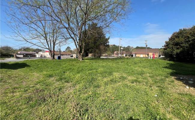 336 Sycamore Avenue, Newport News, VA 23607