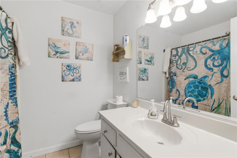 Photo 22 of 27 residential for sale in Chesapeake virginia