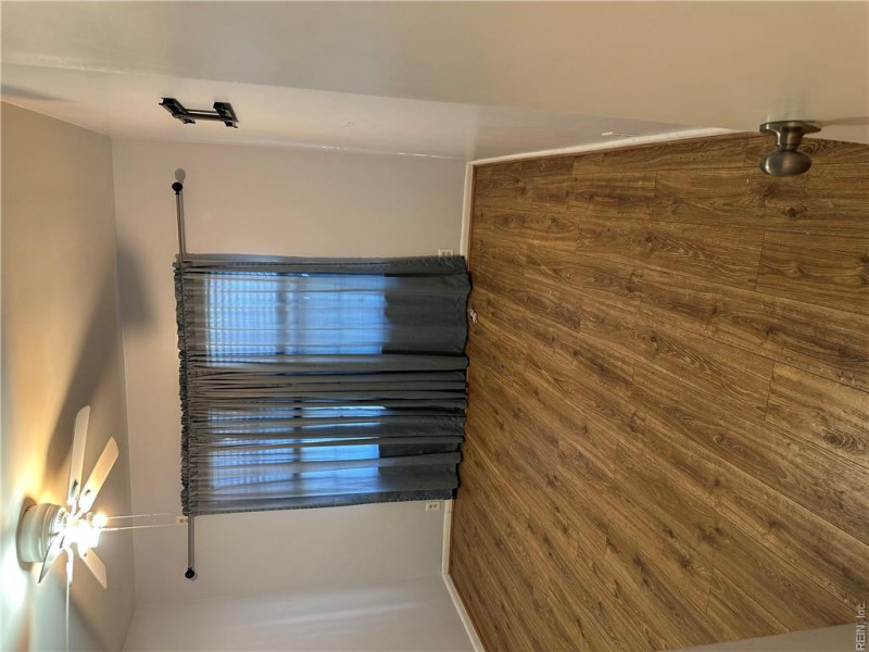 Photo 4 of 18 residential for sale in Hampton virginia Photo 4 of 18 residential for sale in Hampton virginia