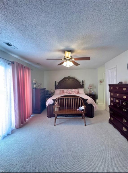 Photo 24 of 50 residential for sale in Portsmouth virginia