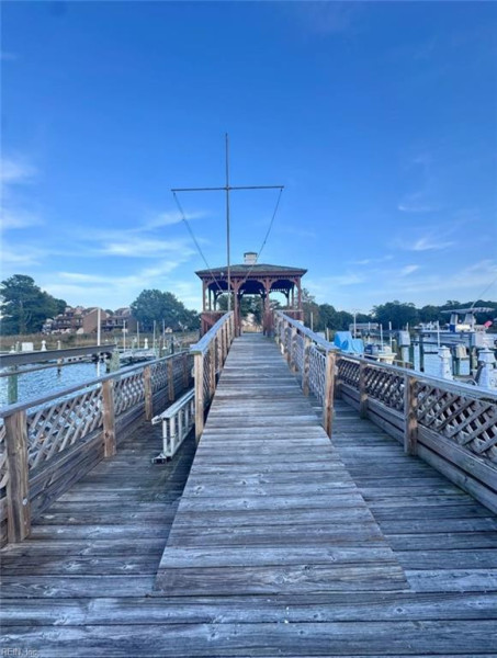 Photo 40 of 50 residential for sale in Portsmouth virginia